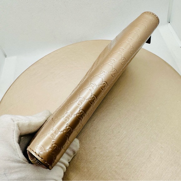 EUC Gucci Microguccissima Metallic Rose Gold Patent Leather Zip Around Wallet - Picture 10 of 17